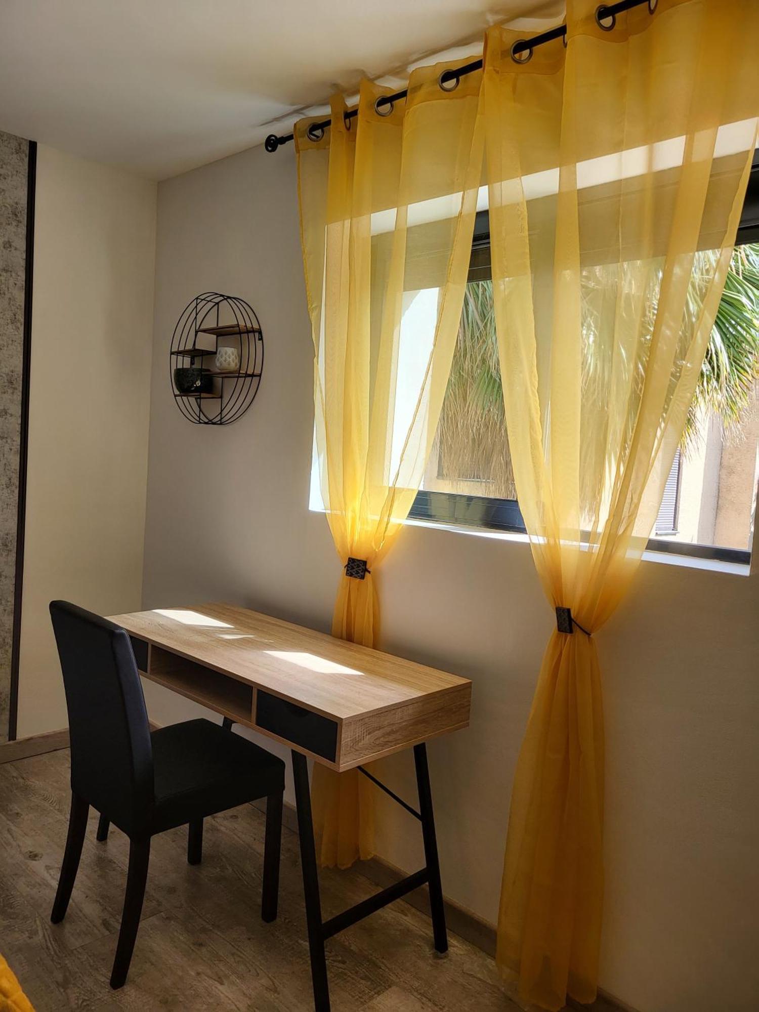 Appartement Domaine D'Ella Jourre à Canet  Extérieur photo